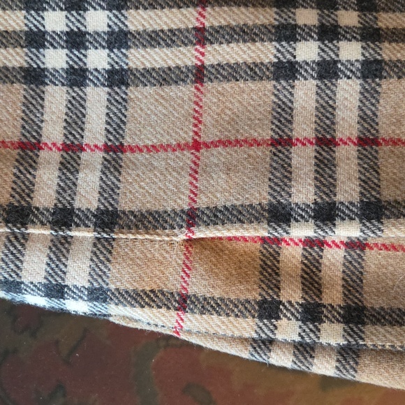 Burberry Beige Plaid A-Line Skirt - Picture 9 of 16